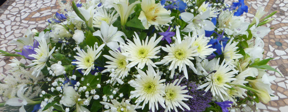 Wedding Isles of Scilly Flowers Table